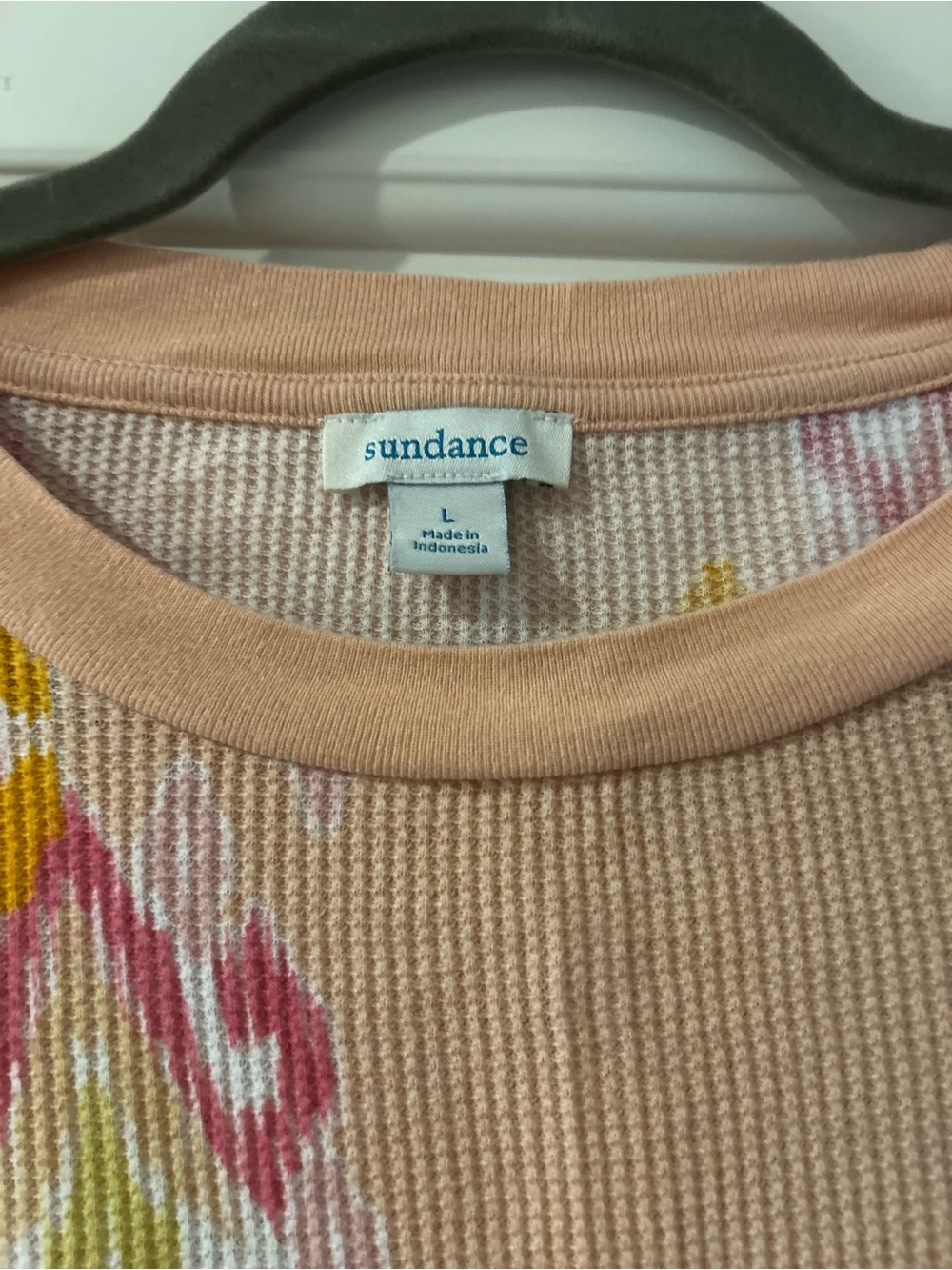 Sundance Peach Thermal Top with Pink & Yellow Paisley - Picture 3 of 3